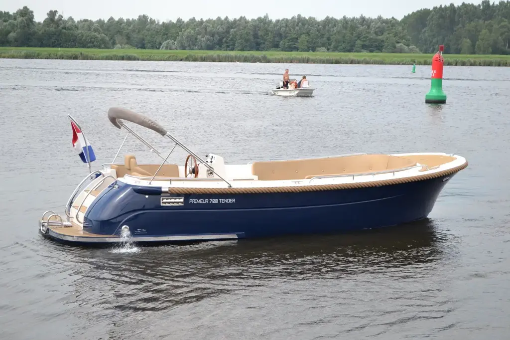 Primeur-700-tender-1.jpeg.webp
