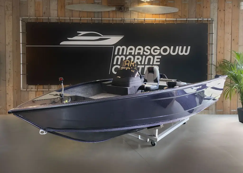 Bow Rider 165 B
