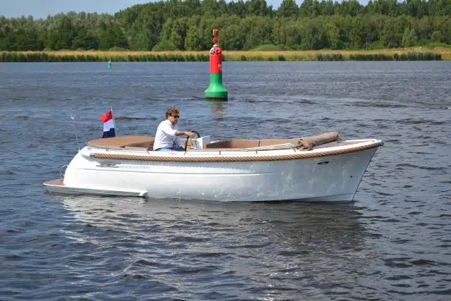 Primeur 610 Tender