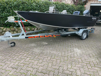 480 Fishing Pro Console