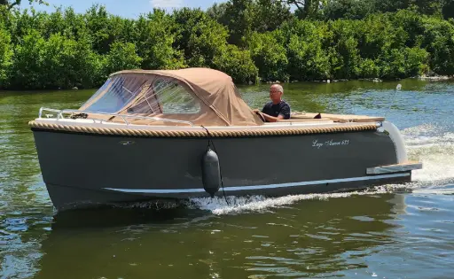 Lago Amore 633 Tender